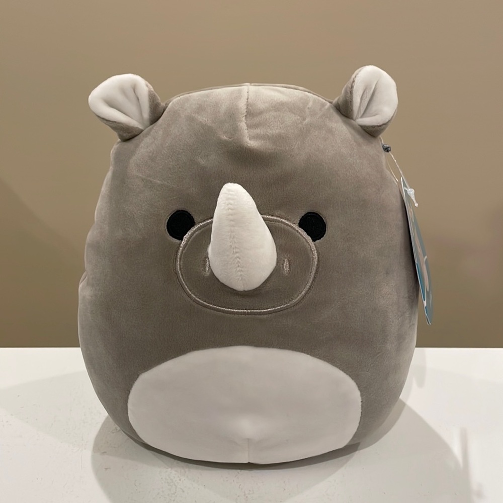 ⚡️NWT 8” Irving the Rhino Squishmallow